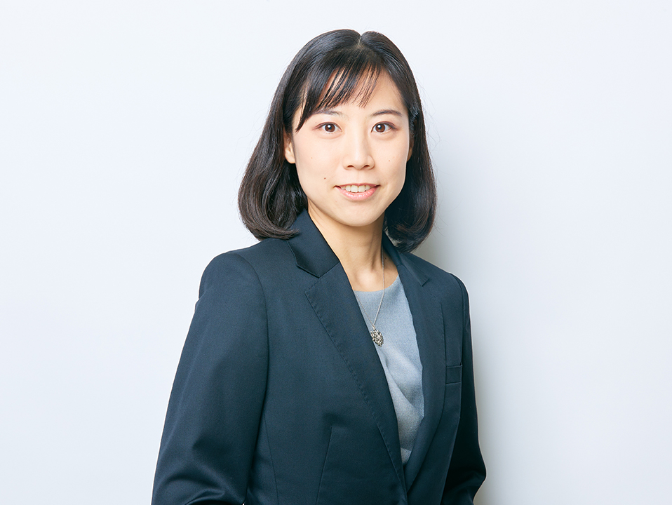 井口 るり子