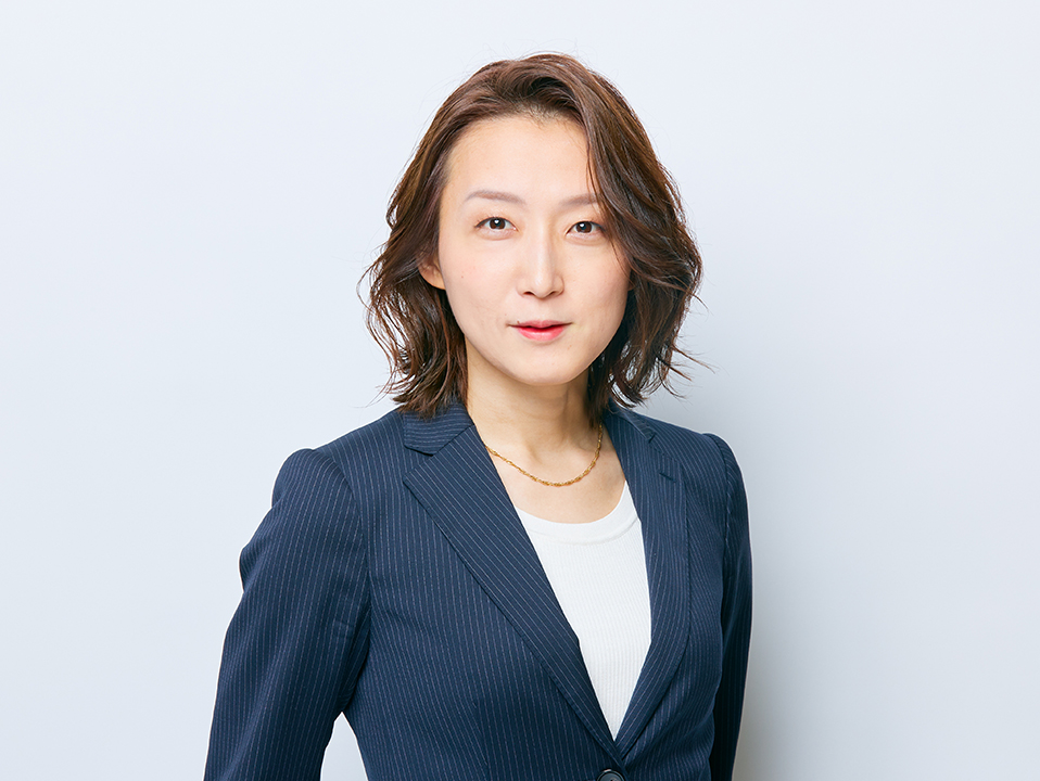 川手 直子