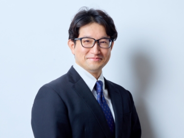 吉岡 宏起